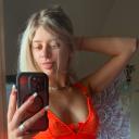 Iris Sell's NSFW/SFW Icon