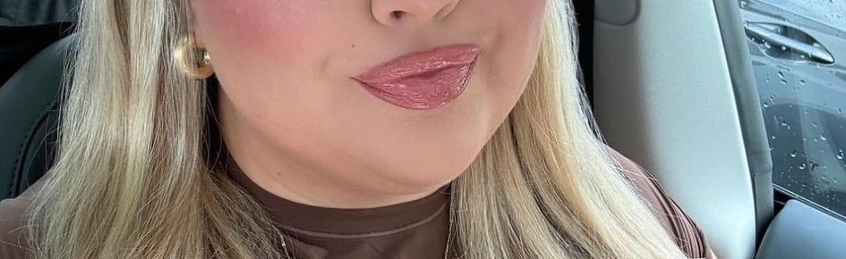 Sugar Mom Debra Discord Server Banner