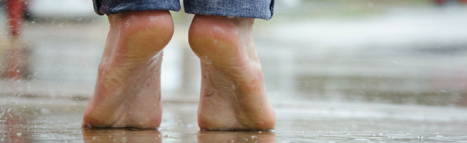 Barefoot Adventurers Discord Server Banner