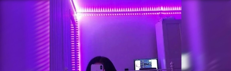 Lounge 18+ Discord Server Banner