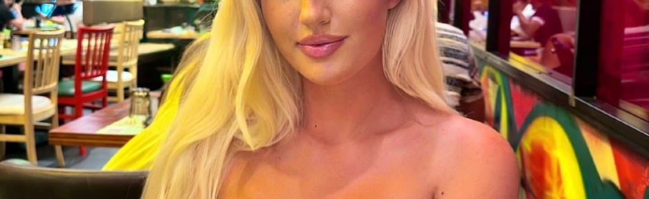 Elsa Thora Discord Server Banner