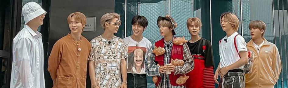 ?Galactic Peeps? Discord Server Banner