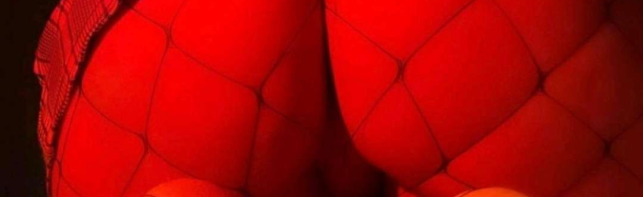 Girlkisser Nudes (18+) Discord Server Banner