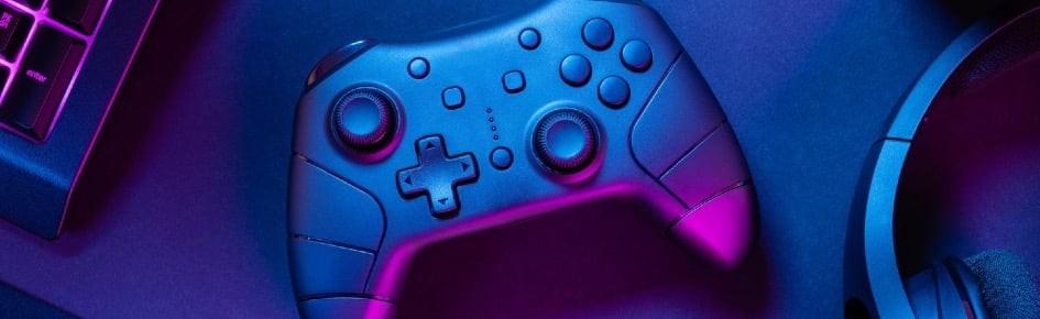 Gaming and chilling hub for teen Discord Server Banner