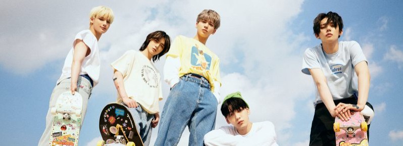 TOMORROW x TOGETHER Discord Server Banner