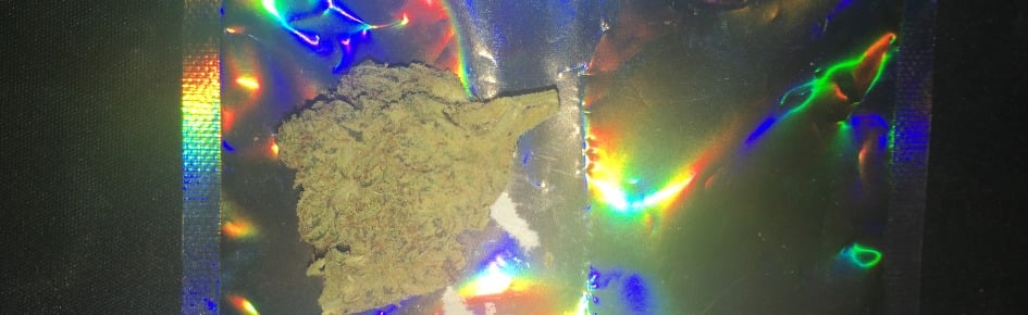 London's THC Club Store Discord Server Banner